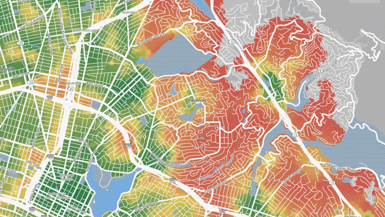 Walk Grade map of Piedmont, CA, walkable areas in green and car-dependent areas in red