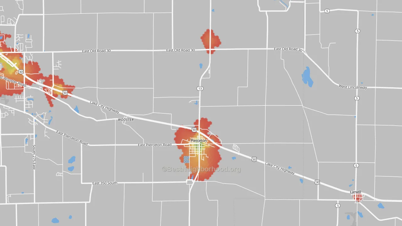 Walk Grade map of Pierceton, IN, walkable areas in green and car-dependent areas in red