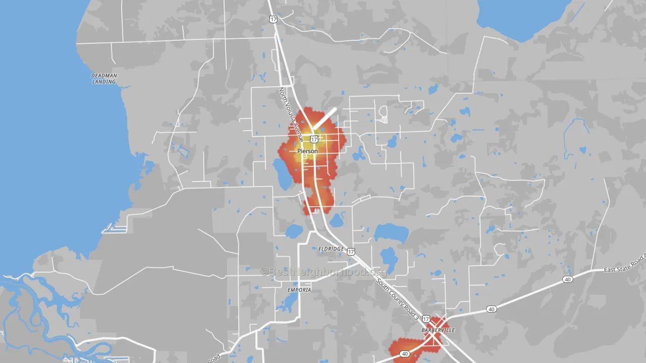 Walk Grade map of Pierson, FL, walkable areas in green and car-dependent areas in red