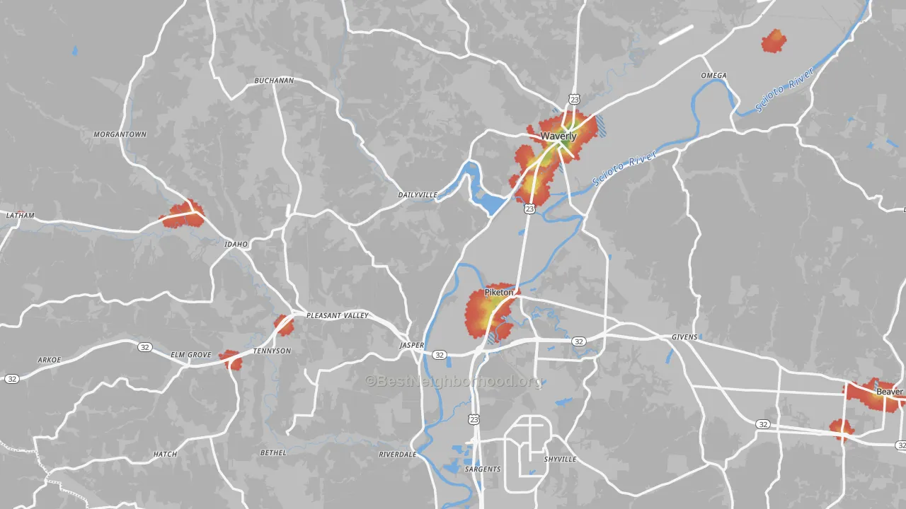 Walk Grade map of Pike County, OH, walkable areas in green and car-dependent areas in red