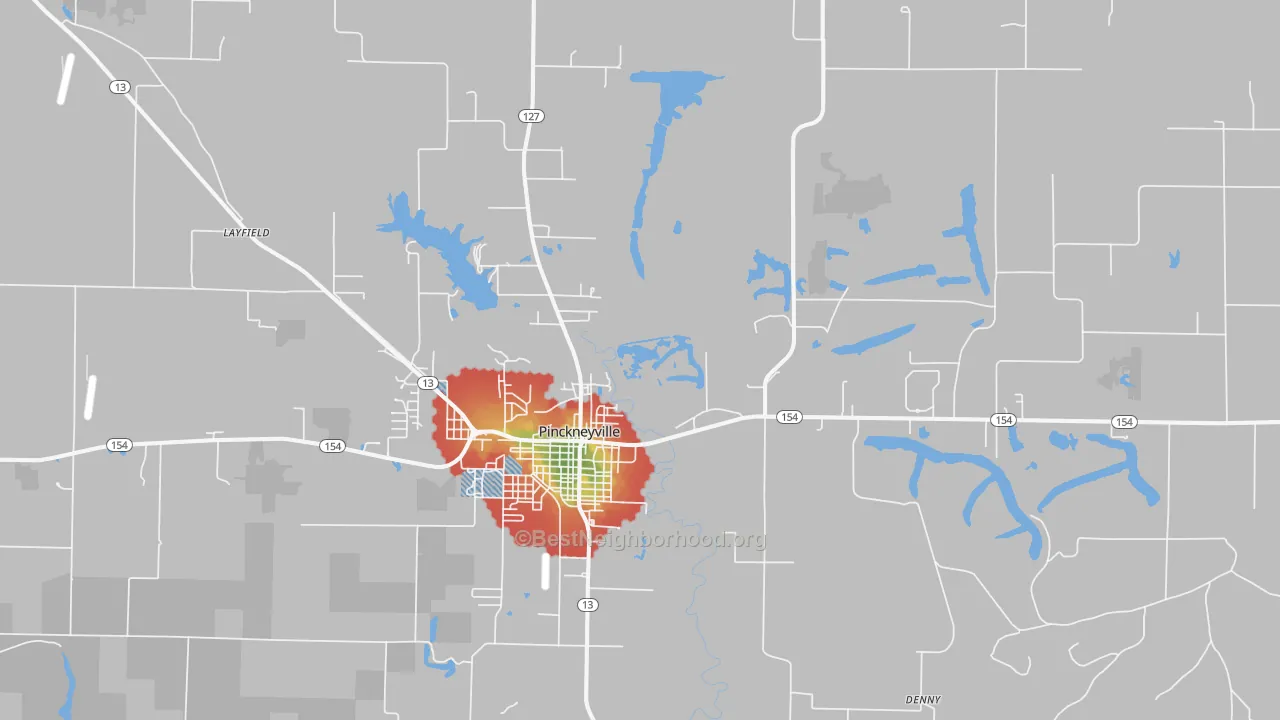 Walk Grade map of Pinckneyville, IL, walkable areas in green and car-dependent areas in red