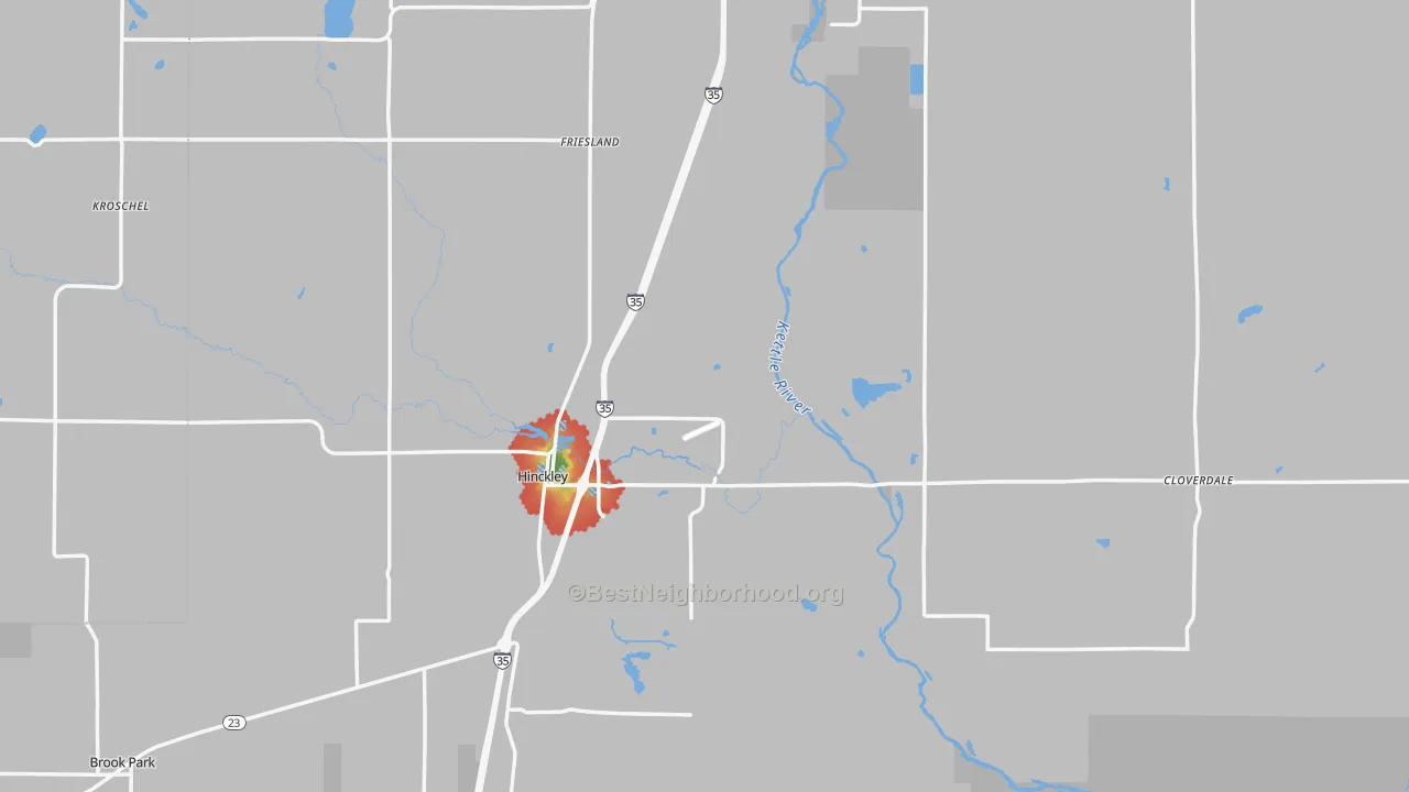 Walk Grade map of Pine County, MN, walkable areas in green and car-dependent areas in red