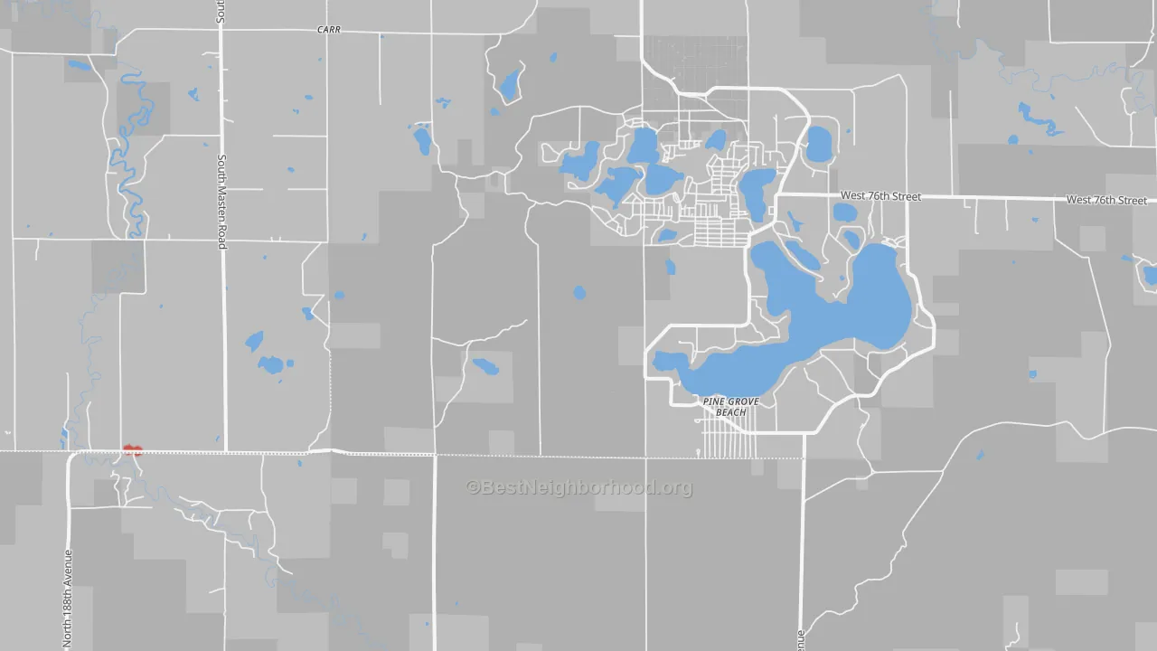 Walk Grade map of Pine Grove Beach, MI, walkable areas in green and car-dependent areas in red