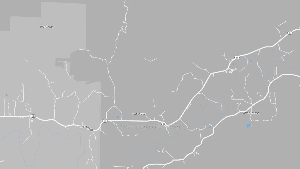 Walk Grade map of Pine Ridge, AR, walkable areas in green and car-dependent areas in red