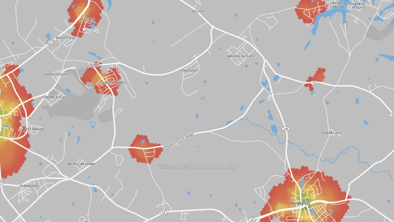 Walk Grade map of Pinehurst, SC, walkable areas in green and car-dependent areas in red