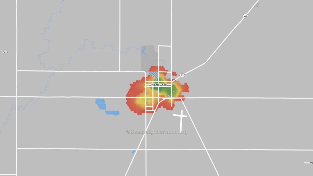 Walk Grade map of Pipestone, MN, walkable areas in green and car-dependent areas in red