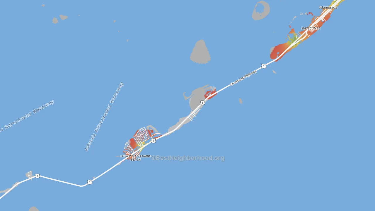 Walk Grade map of Plantation Key, FL, walkable areas in green and car-dependent areas in red