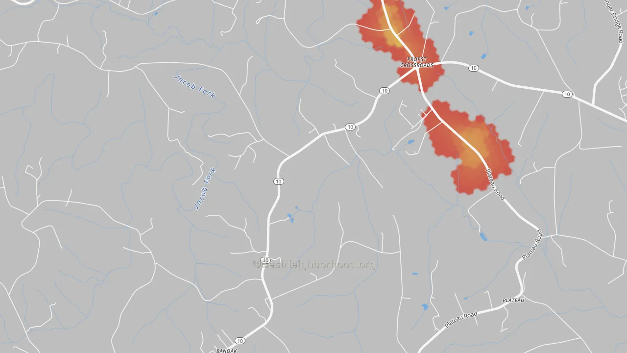 Walk Grade map of Plateau, NC, walkable areas in green and car-dependent areas in red