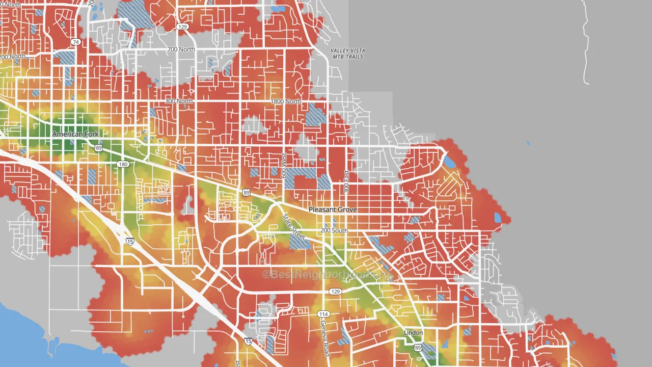 Walk Grade map of Pleasant Grove, UT, walkable areas in green and car-dependent areas in red