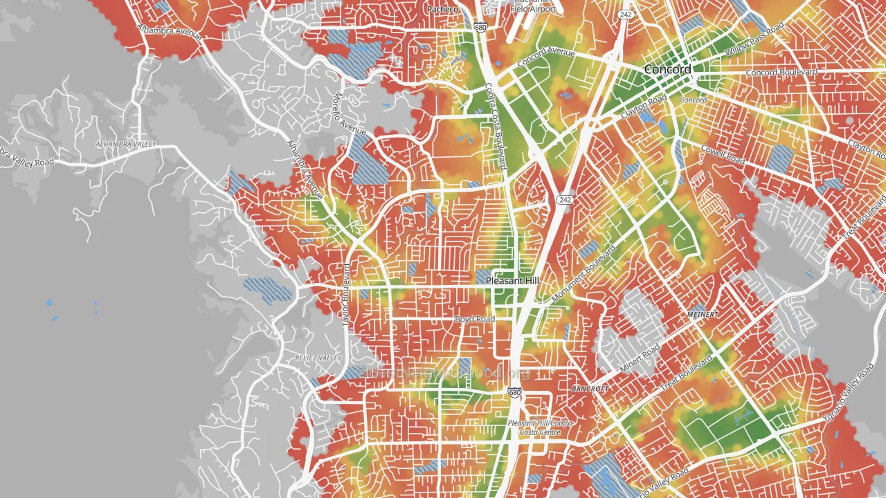 Walk Grade map of Pleasant Hill, CA, walkable areas in green and car-dependent areas in red