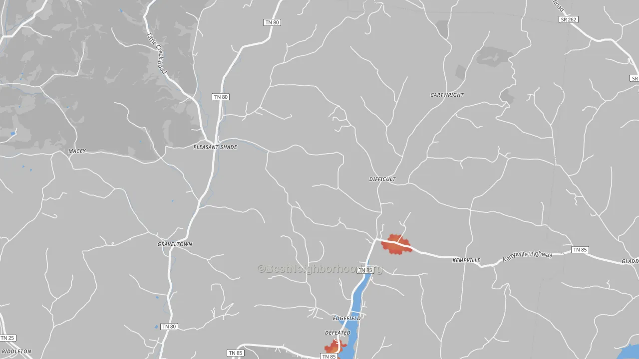 Walk Grade map of Pleasant Shade, TN, walkable areas in green and car-dependent areas in red
