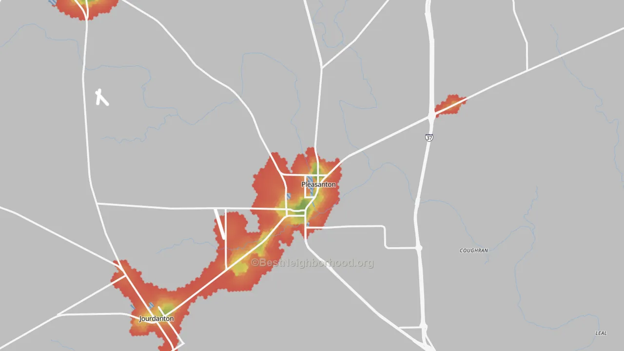 Walk Grade map of Pleasanton, TX, walkable areas in green and car-dependent areas in red
