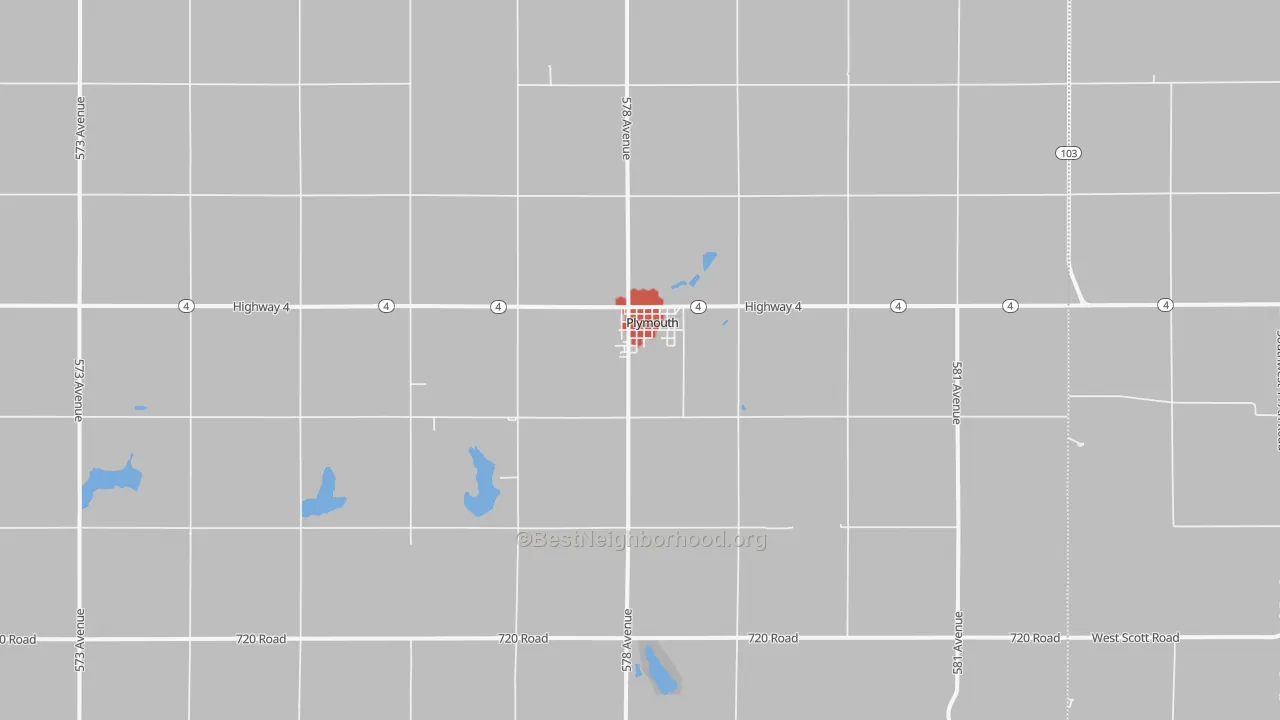 Walk Grade map of Plymouth, NE, walkable areas in green and car-dependent areas in red