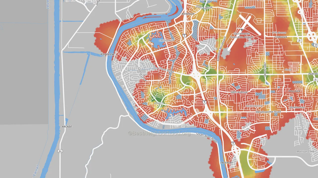 Walk Grade map of Pocket, Sacramento, CA, walkable areas in green and car-dependent areas in red