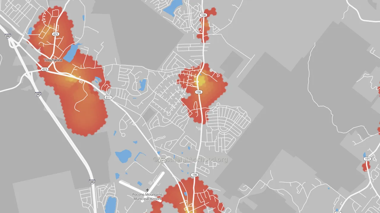 Walk Grade map of Pocono Farms, Tobyhanna, PA, walkable areas in green and car-dependent areas in red