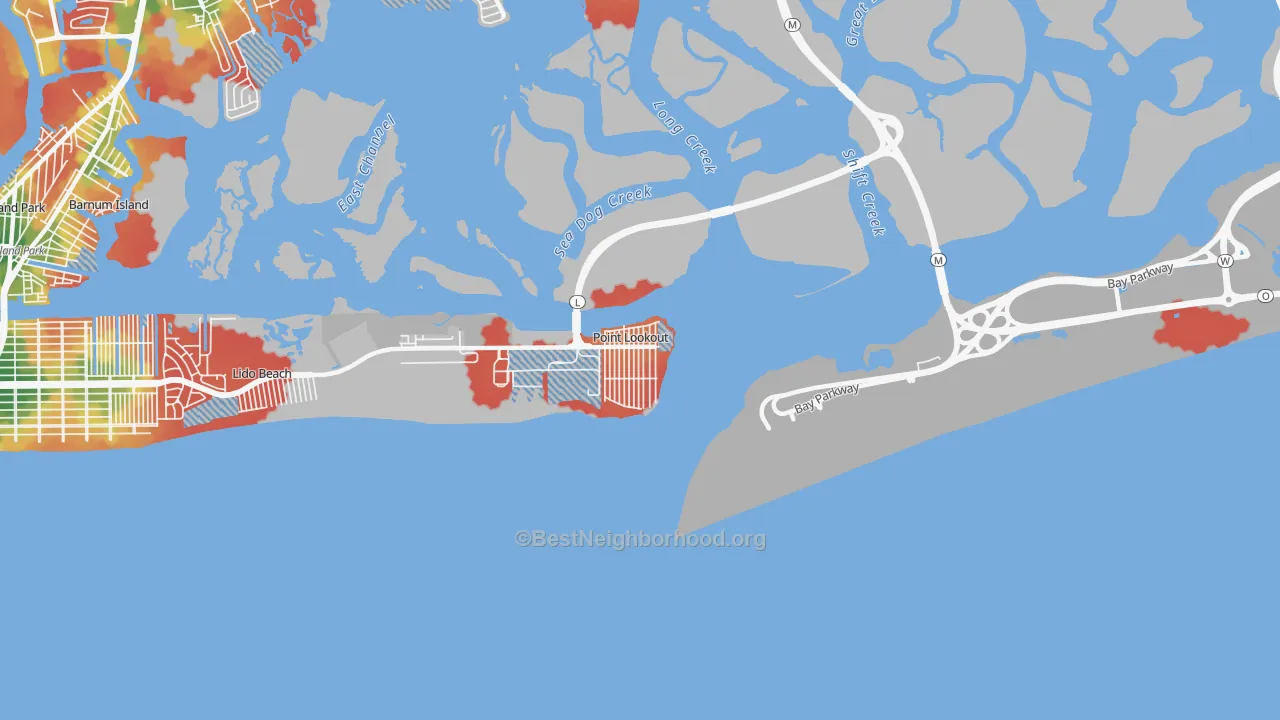 Walk Grade map of Point Lookout, NY, walkable areas in green and car-dependent areas in red