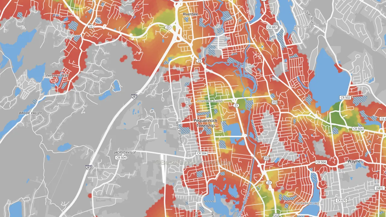 Walk Grade map of Pompton Plains, NJ, walkable areas in green and car-dependent areas in red