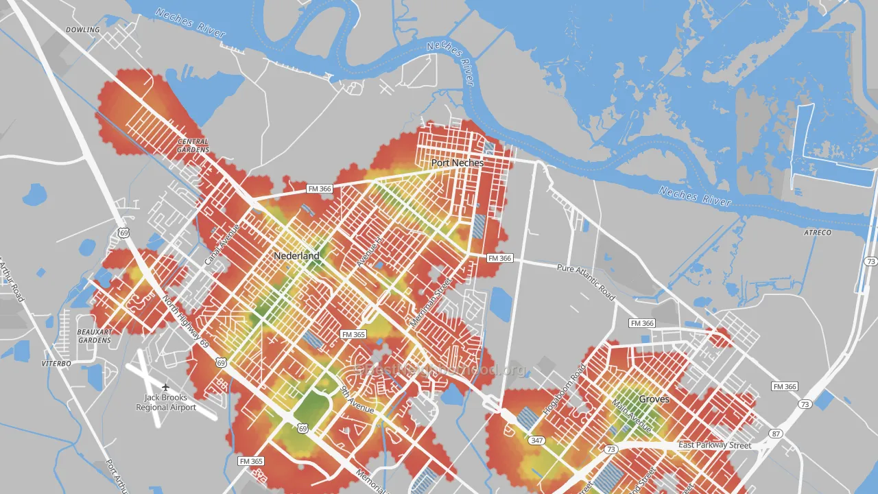 Walk Grade map of Port Neches, TX, walkable areas in green and car-dependent areas in red