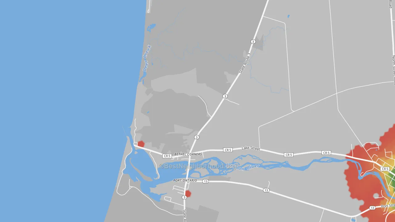 Walk Grade map of Port Ontario, NY, walkable areas in green and car-dependent areas in red
