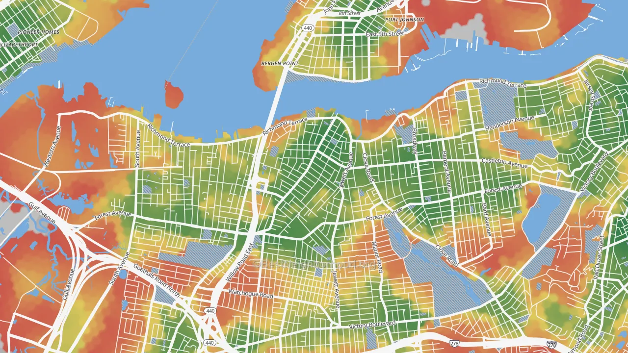 Walk Grade map of Port Richmond, Staten Island, NY, walkable areas in green and car-dependent areas in red