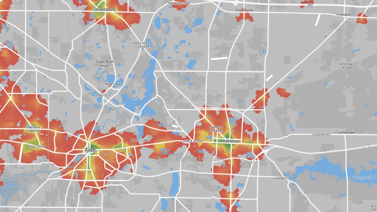 Walk Grade map of Portage County, OH, walkable areas in green and car-dependent areas in red
