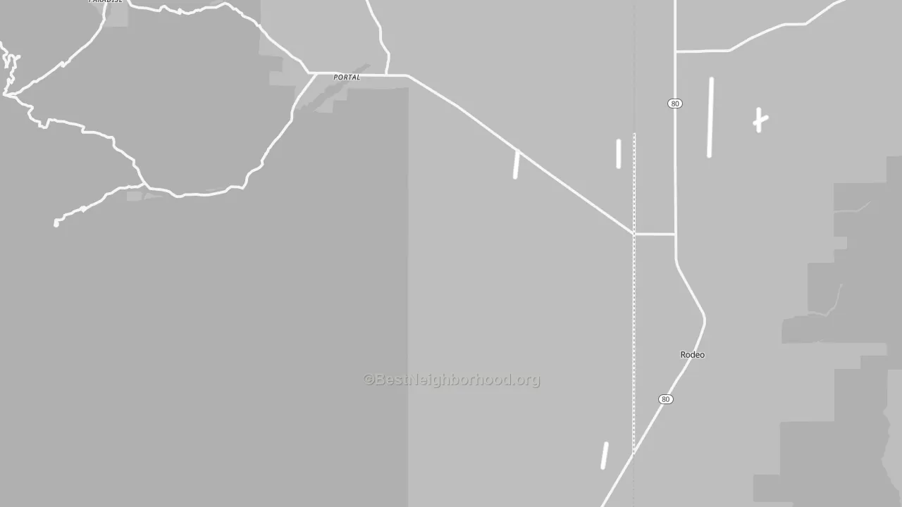 Walk Grade map of Portal, AZ, walkable areas in green and car-dependent areas in red