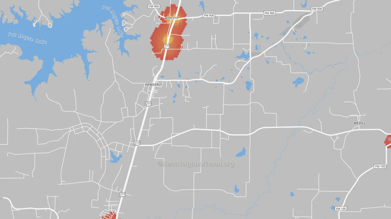 Walk Grade map of Powderly, TX, walkable areas in green and car-dependent areas in red