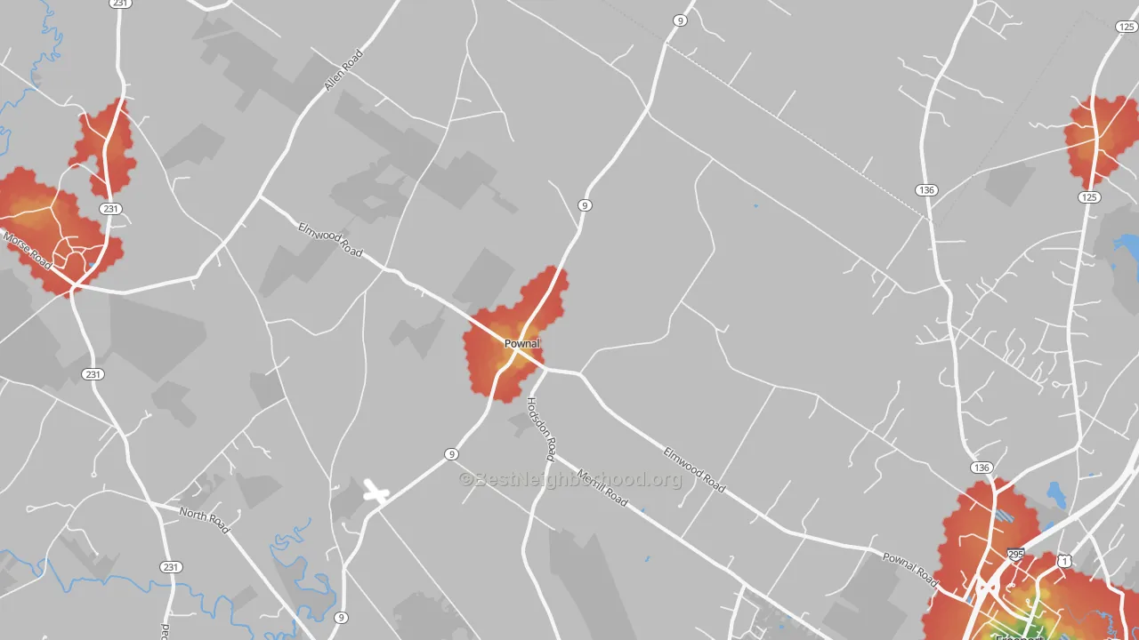 Walk Grade map of Pownal, ME, walkable areas in green and car-dependent areas in red