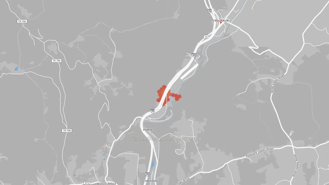 Walk Grade map of Powys, PA, walkable areas in green and car-dependent areas in red
