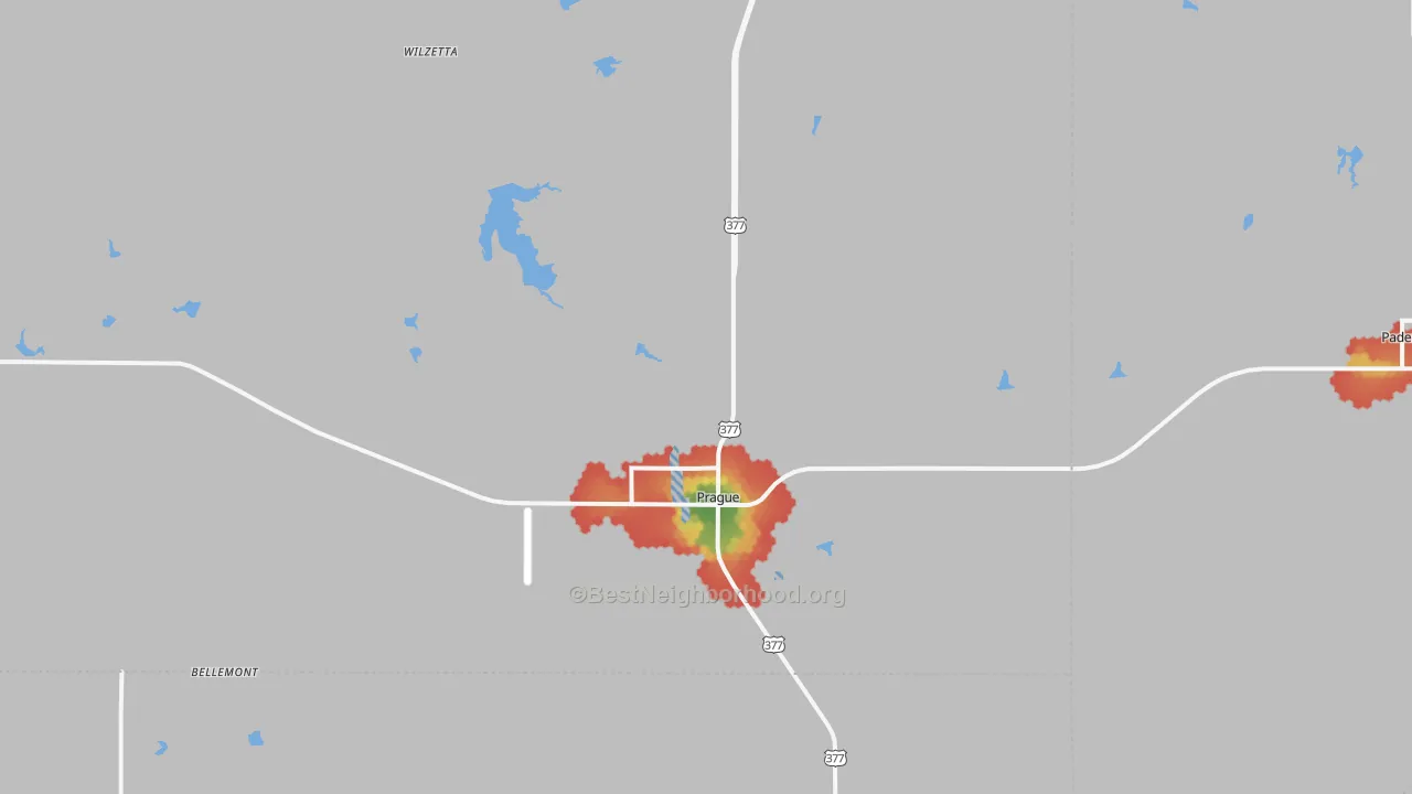 Walk Grade map of Prague, OK, walkable areas in green and car-dependent areas in red