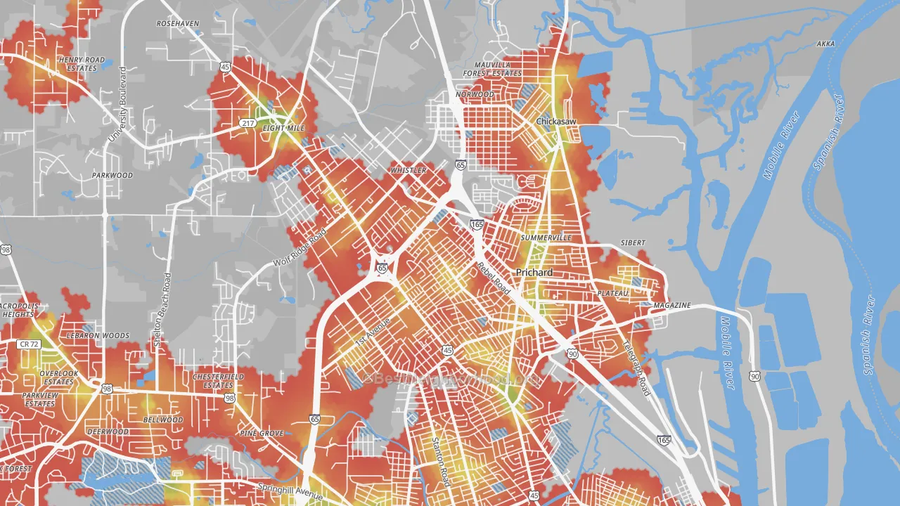 Walk Grade map of Prichard, AL, walkable areas in green and car-dependent areas in red