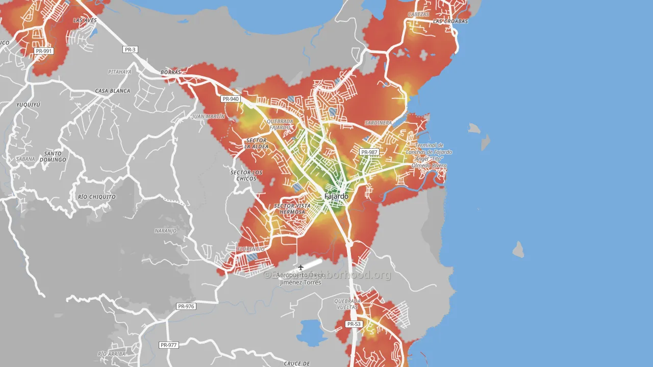 Walk Grade map of Puerto Real, PR, walkable areas in green and car-dependent areas in red