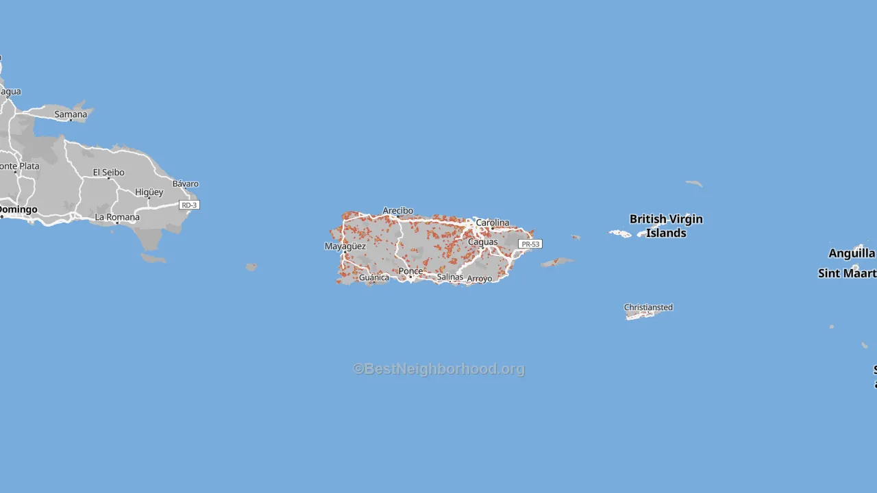 Walk Grade map of Puerto Rico, walkable areas in green and car-dependent areas in red