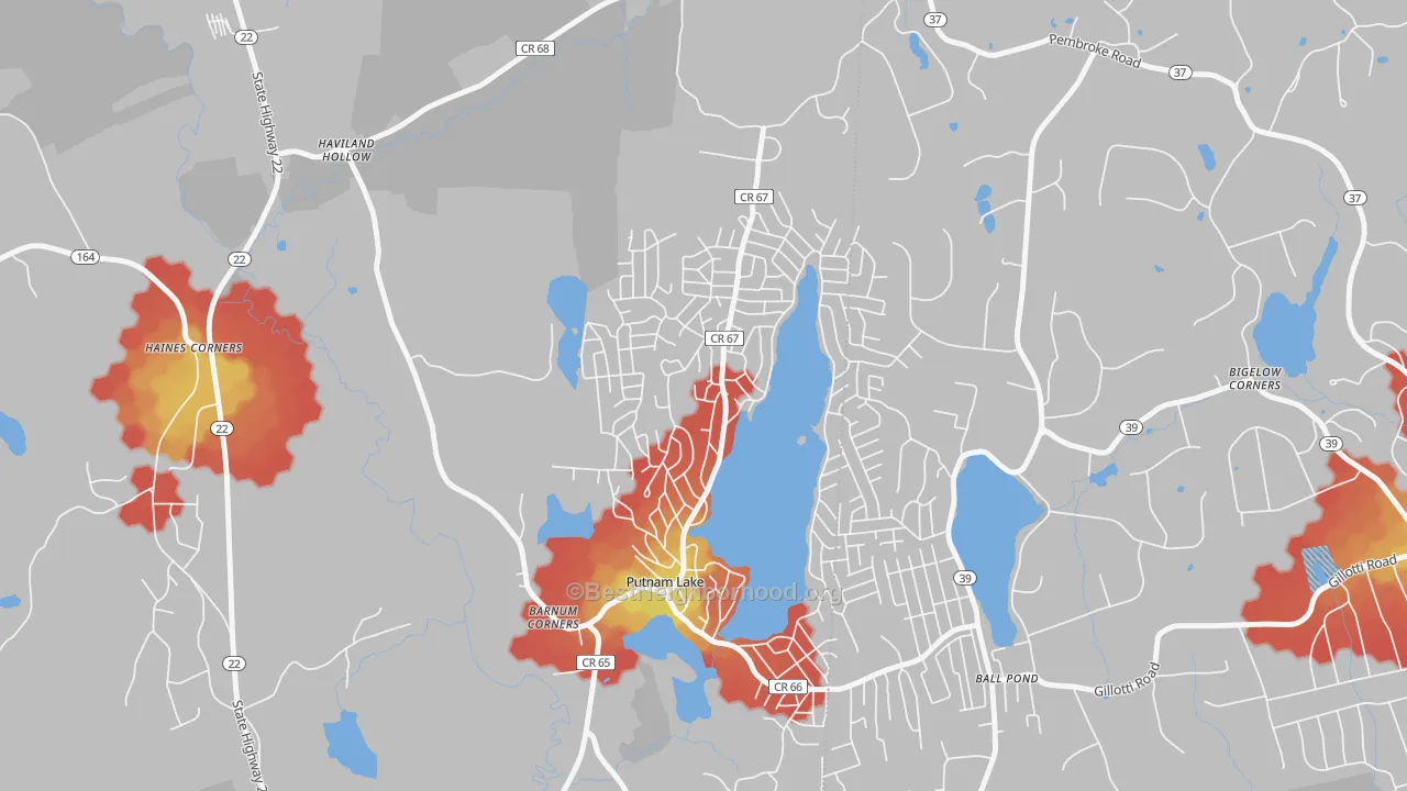 Walk Grade map of Putnam Lake, Patterson, NY, walkable areas in green and car-dependent areas in red