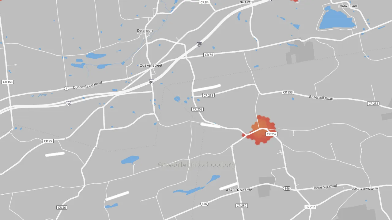Walk Grade map of Quaker Street, NY, walkable areas in green and car-dependent areas in red