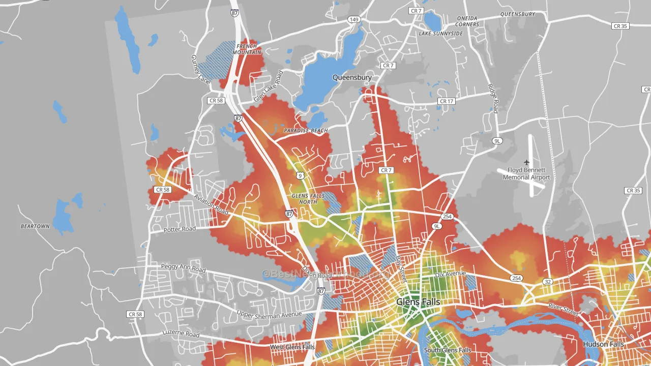 Walk Grade map of Queensbury, NY, walkable areas in green and car-dependent areas in red