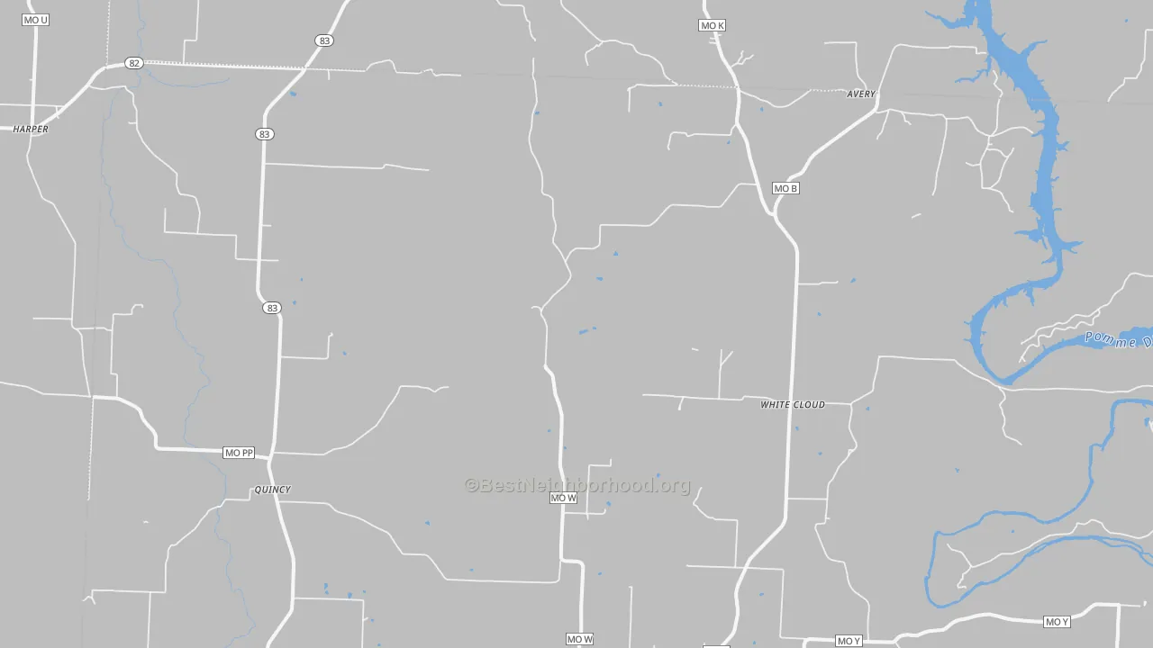 Walk Grade map of Quincy, MO, walkable areas in green and car-dependent areas in red