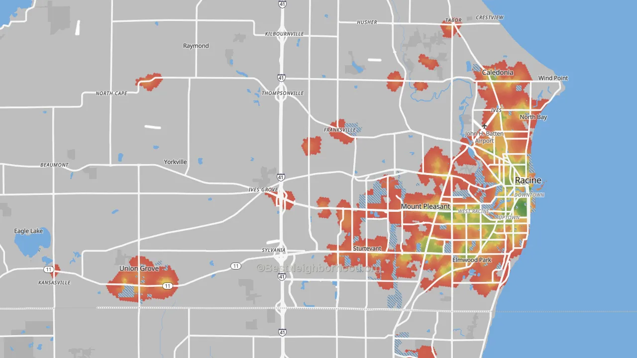 Walk Grade map of Racine County, WI, walkable areas in green and car-dependent areas in red