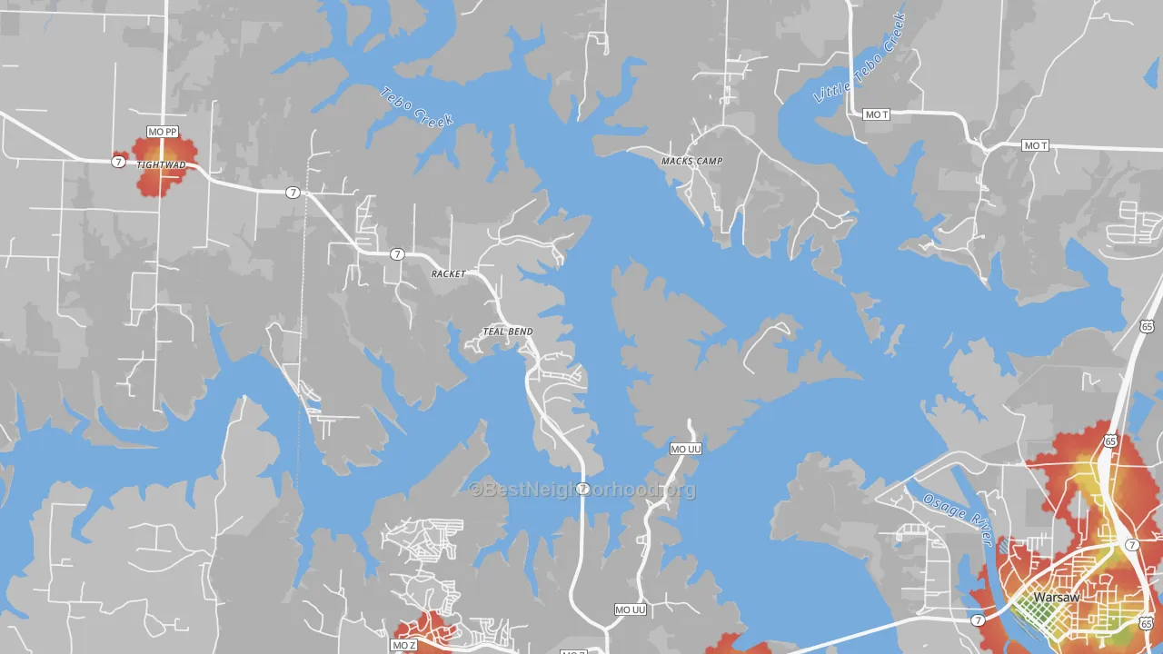 Walk Grade map of Racket, MO, walkable areas in green and car-dependent areas in red