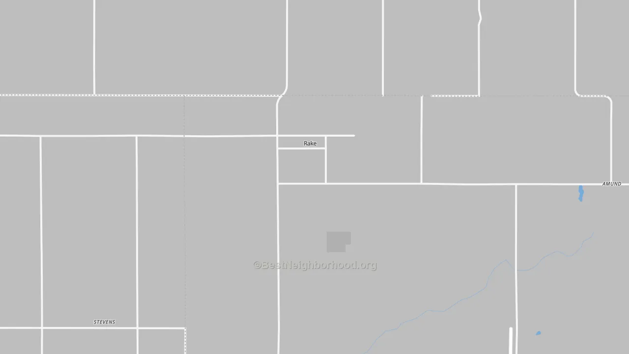 Walk Grade map of Rake, IA, walkable areas in green and car-dependent areas in red
