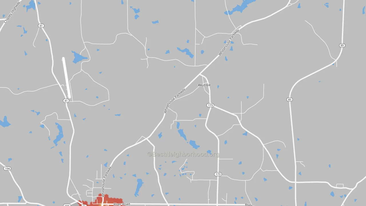Walk Grade map of Raleigh, GA, walkable areas in green and car-dependent areas in red