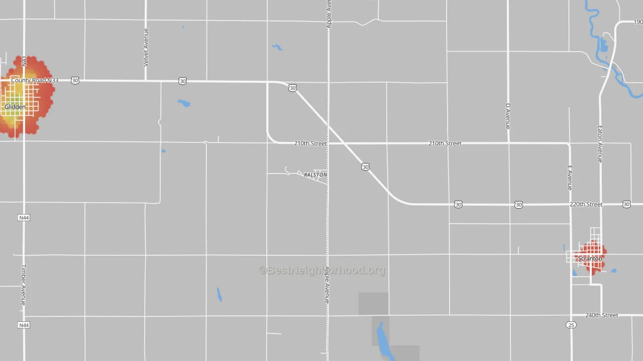 Walk Grade map of Ralston, IA, walkable areas in green and car-dependent areas in red