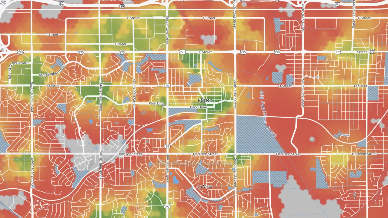 Walk Grade map of Ralston, NE, walkable areas in green and car-dependent areas in red
