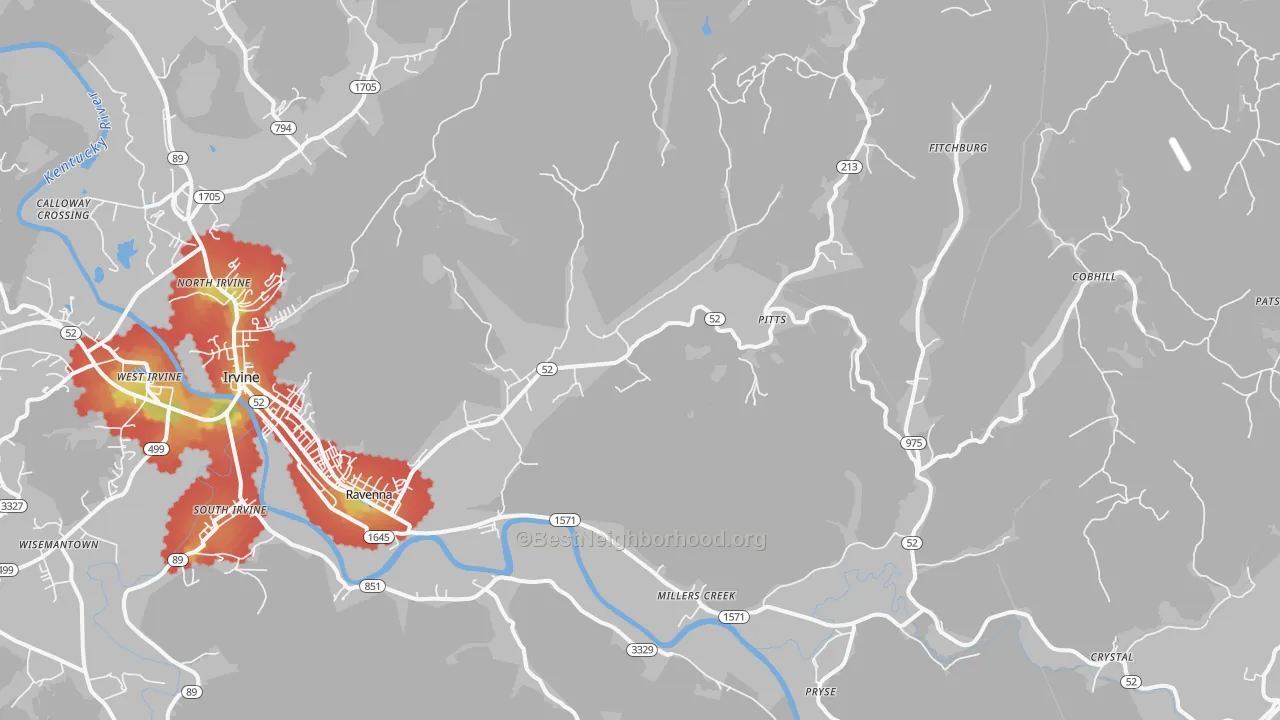 Walk Grade map of Ravenna, KY, walkable areas in green and car-dependent areas in red