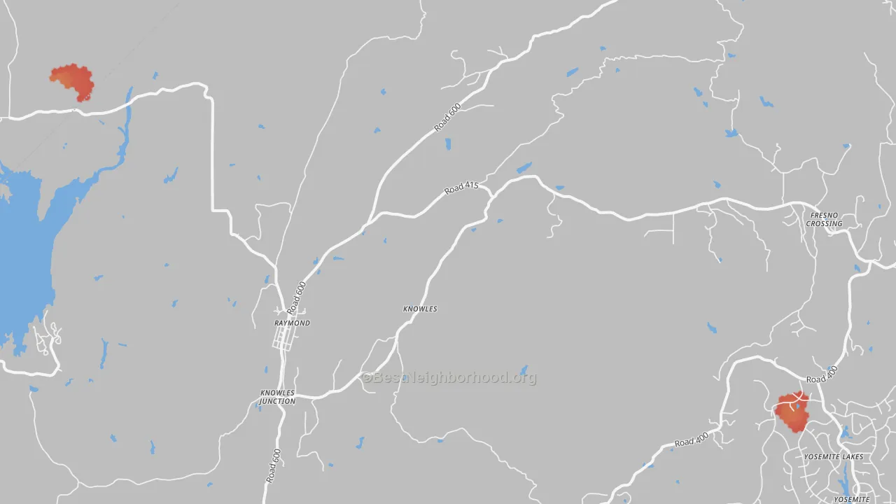 Walk Grade map of Raymond, CA, walkable areas in green and car-dependent areas in red
