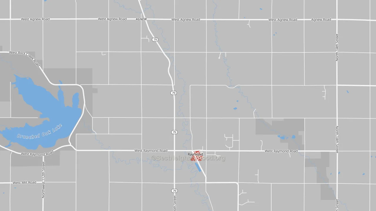 Walk Grade map of Raymond, NE, walkable areas in green and car-dependent areas in red