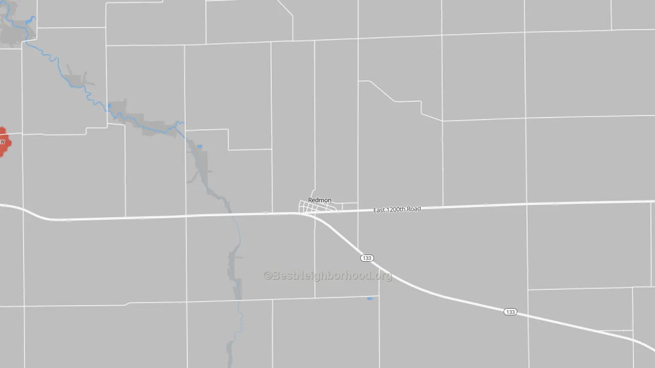Walk Grade map of Redmon, IL, walkable areas in green and car-dependent areas in red