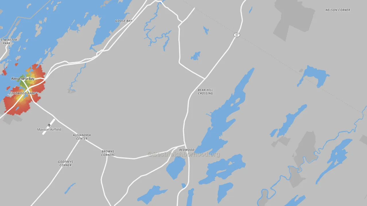 Walk Grade map of Redwood, NY, walkable areas in green and car-dependent areas in red