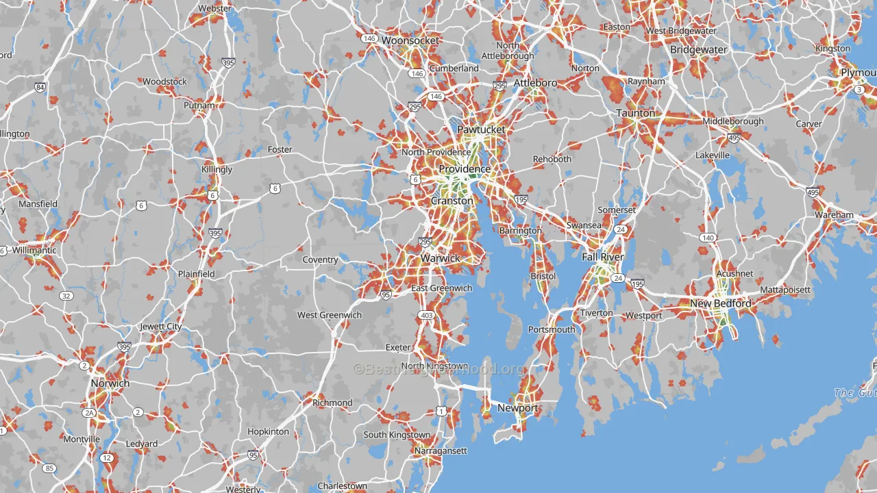 Walk Grade map of Rhode Island, walkable areas in green and car-dependent areas in red