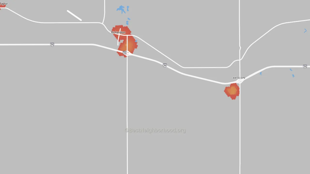 Walk Grade map of Richardton, ND, walkable areas in green and car-dependent areas in red